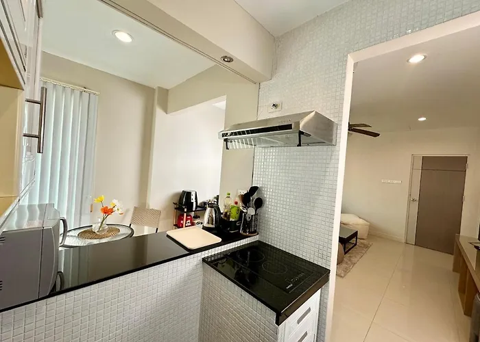 2 Mins To Srt I Urban Hideaway Near Park *
